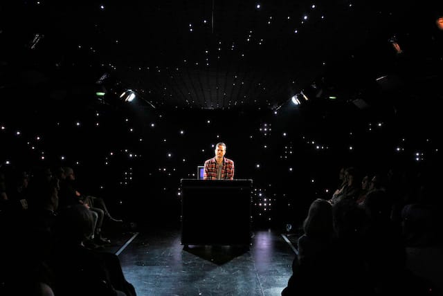 Todd Almond and Courtney Love, "Kansas City Choir Boy" (2014) (photo by Cory Weaver, courtesy of Prototype) 
