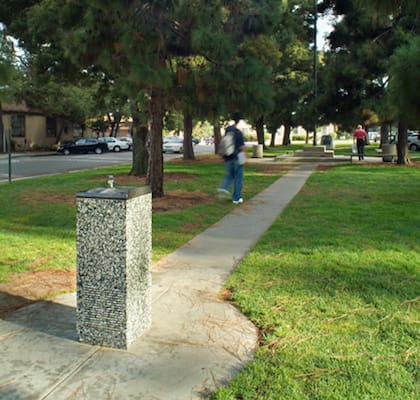 Michael Asher, "Untitled" (1991) (Stuart Collection, UC San Diego, photo by Philipp Scholz Rittermann)