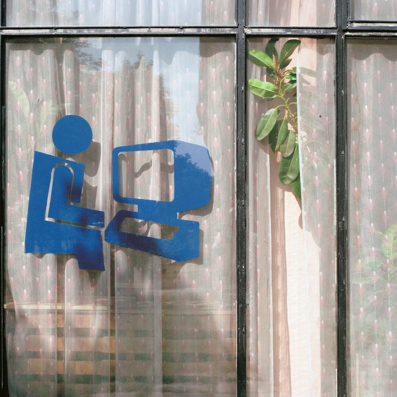 Bulgaria, 1989 (©2015 David Hlynsky)