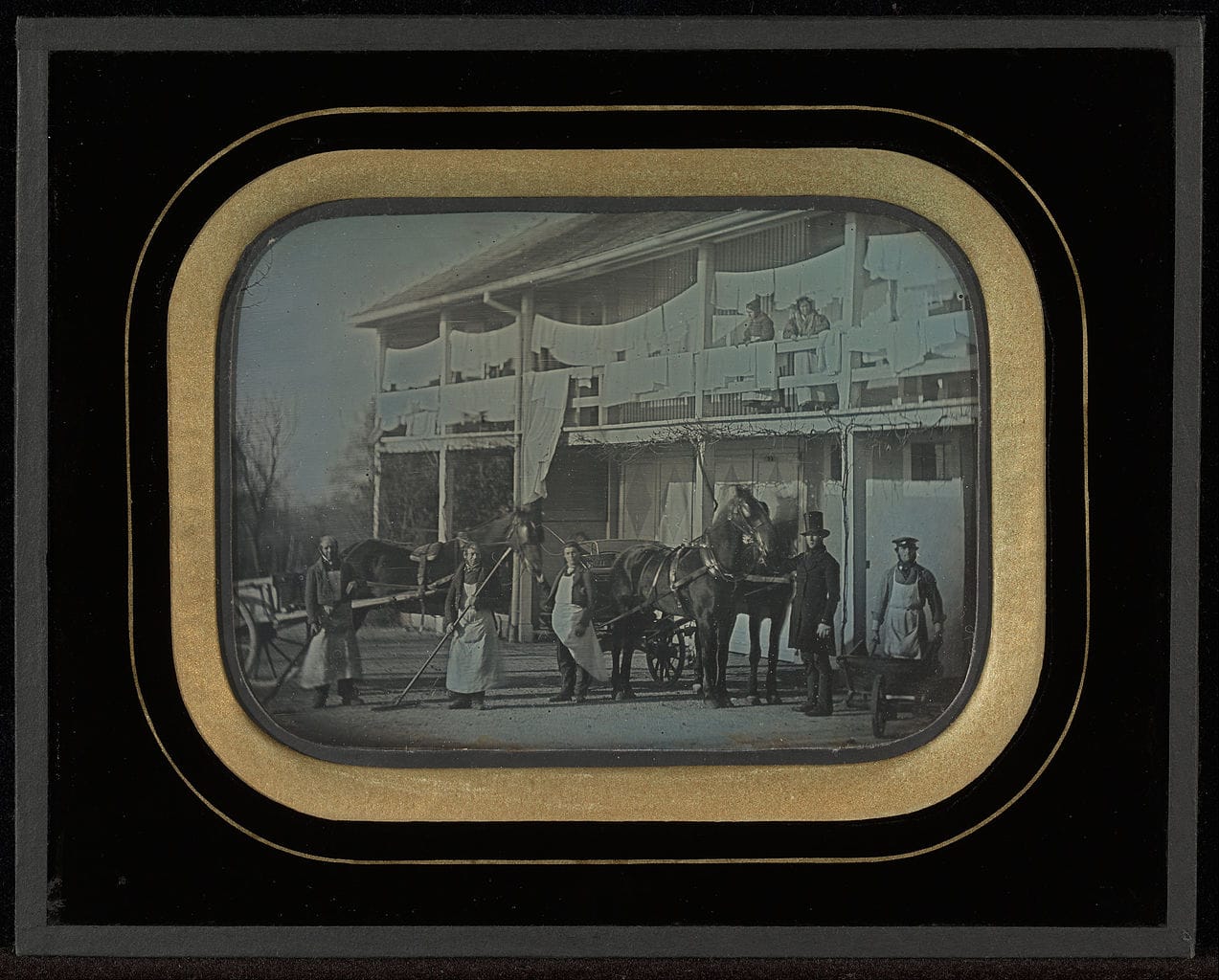 Jean-Gabriel Eynard, "Servants at Fleur d'Eau" (1846), daguerreotype (J. Paul Getty Museum, via Wikimedia)