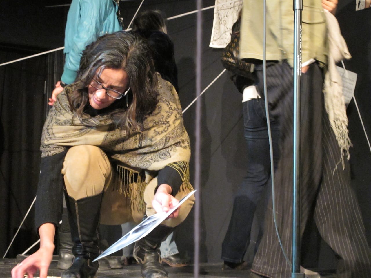 looking at inmates 2