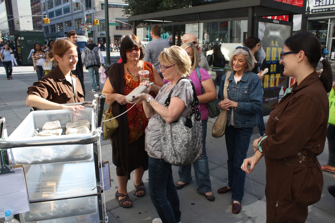 Liene Bosquê and Nicole Seisler, "14th Street Walk" (2010 Art In Odd Places Festival) (photo by Ben Seisler)