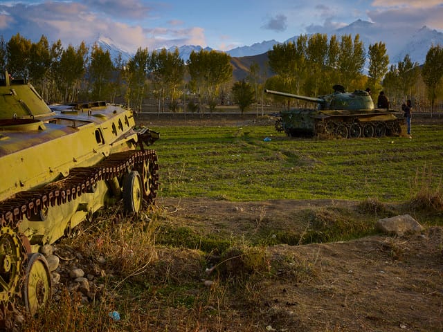 6) Time Taken 11, Early Autumn, 2013/2014 15 x 20 inches Digital C-type print Edition of 7 (plus 2 ARs) £ 2,000.00