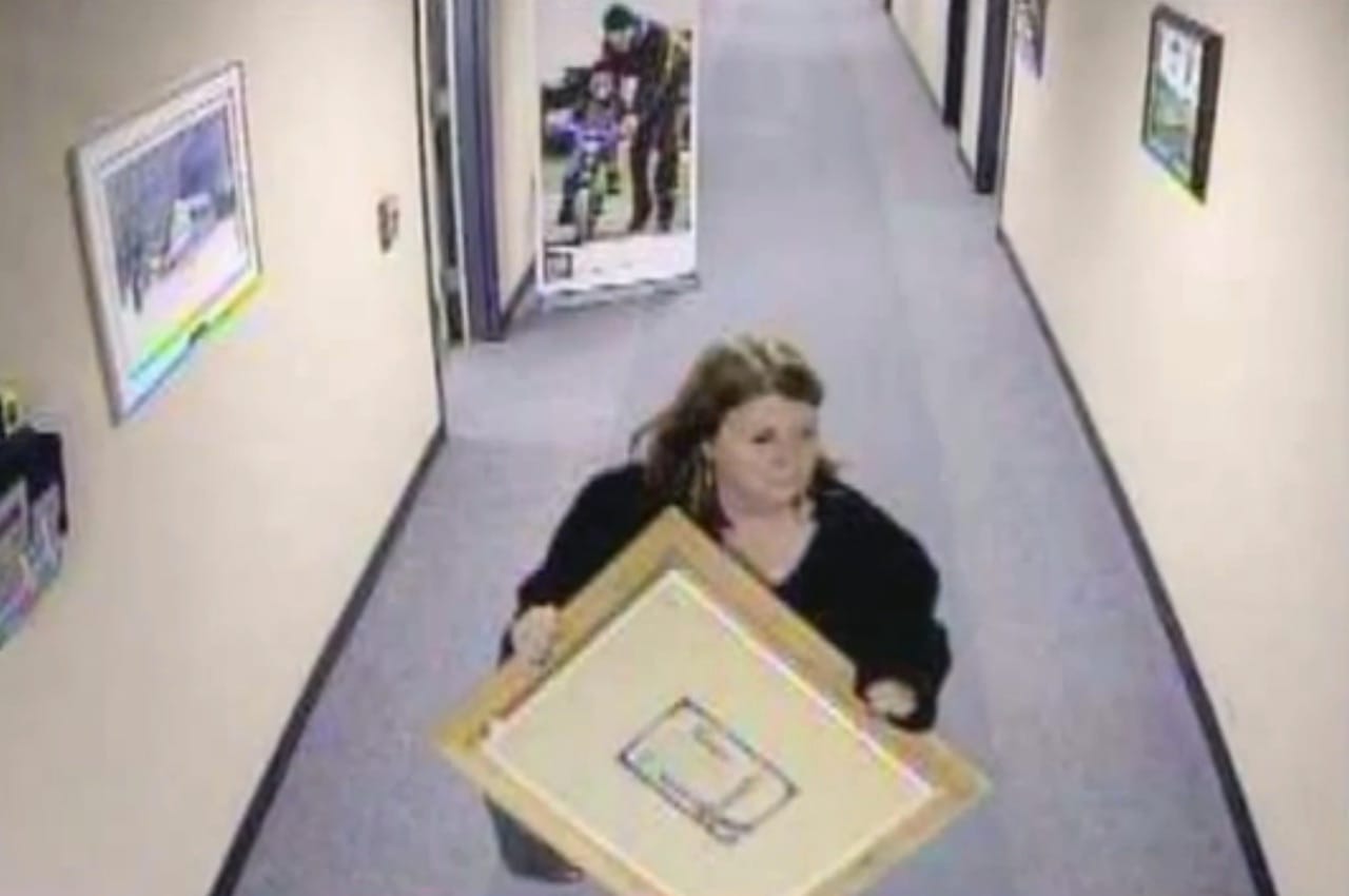 TKTKTK making off with (video screenshot by the author)