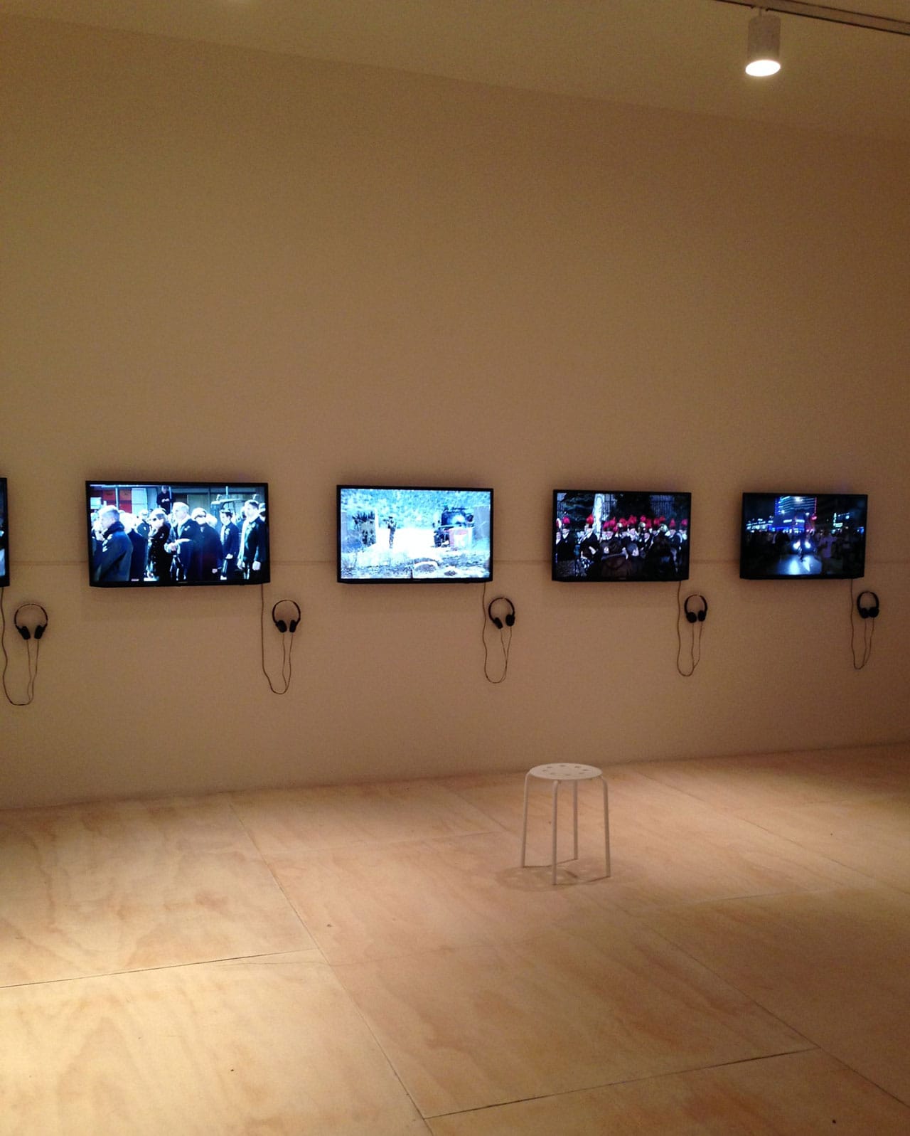 Artur Żmijewski’s 20-channel video installation “Democracies” (2009) (click to enlarge)