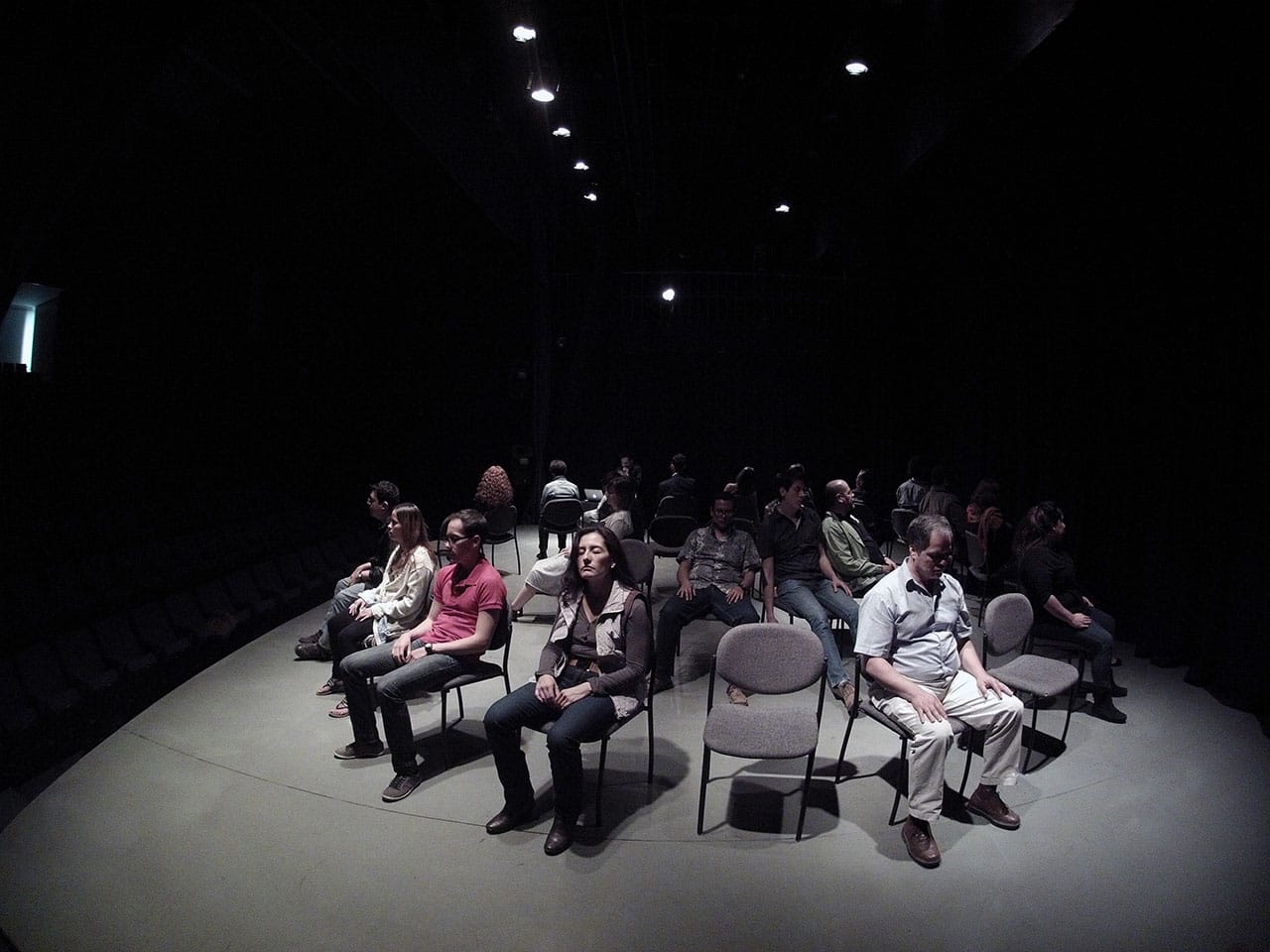 Nahum's hypnosis performance at the  Zapopan Art Museum