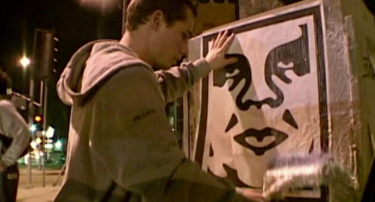 Still from Ondi Timoner, "Shepard Fairey: Obey the Artists"