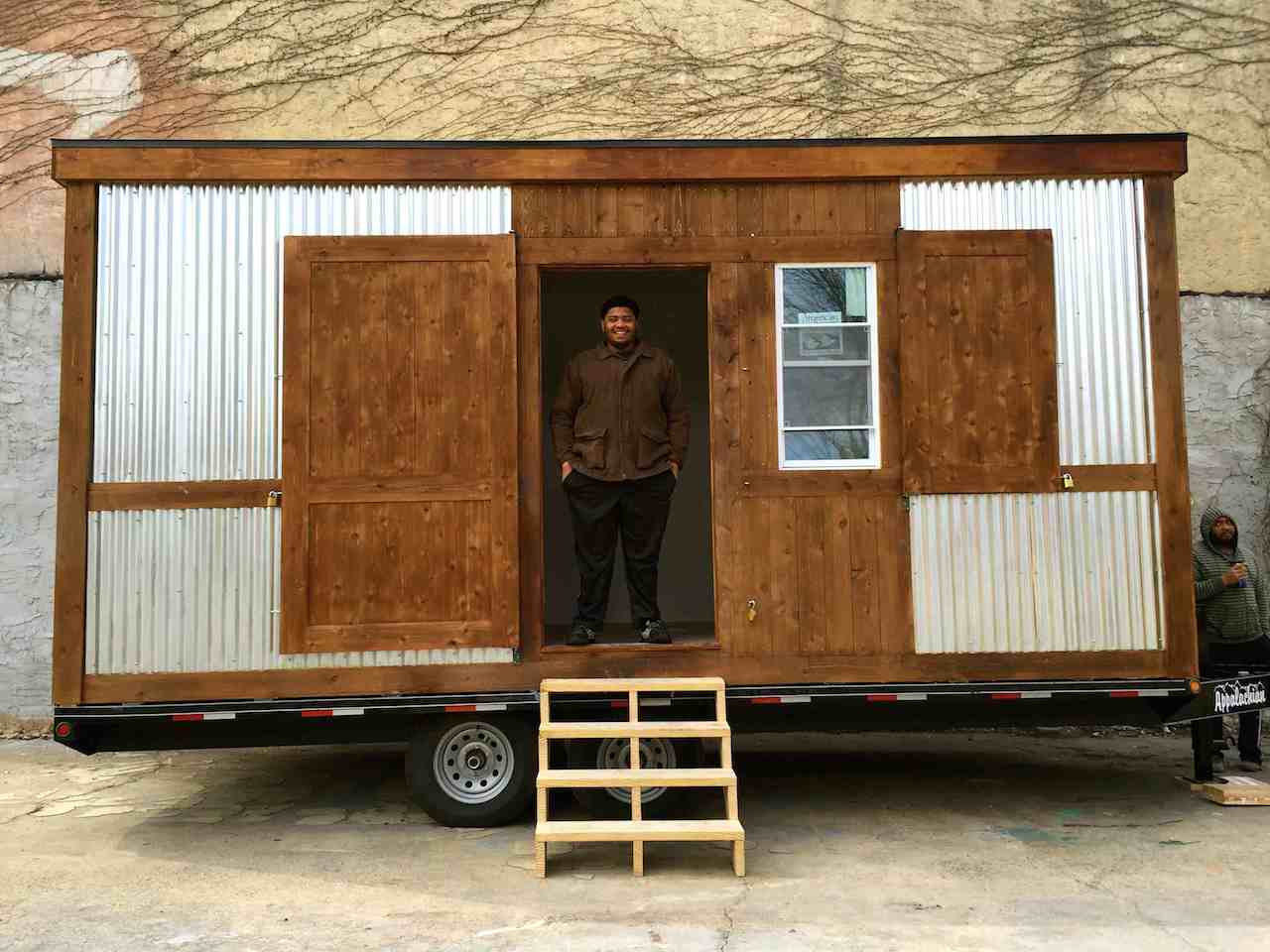 The ArtBuild Mobile Studios prototype in Philadelpiha (courtesy Esther Robinson)