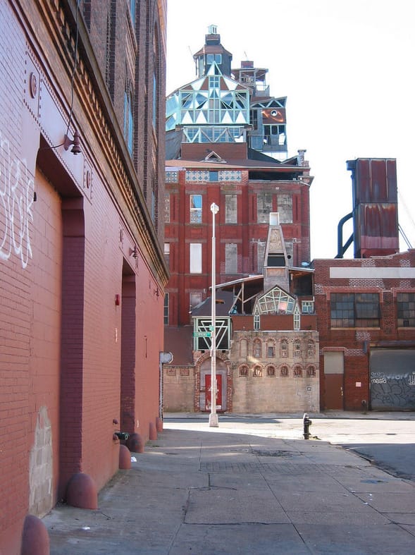 Broken-Angel-exterior