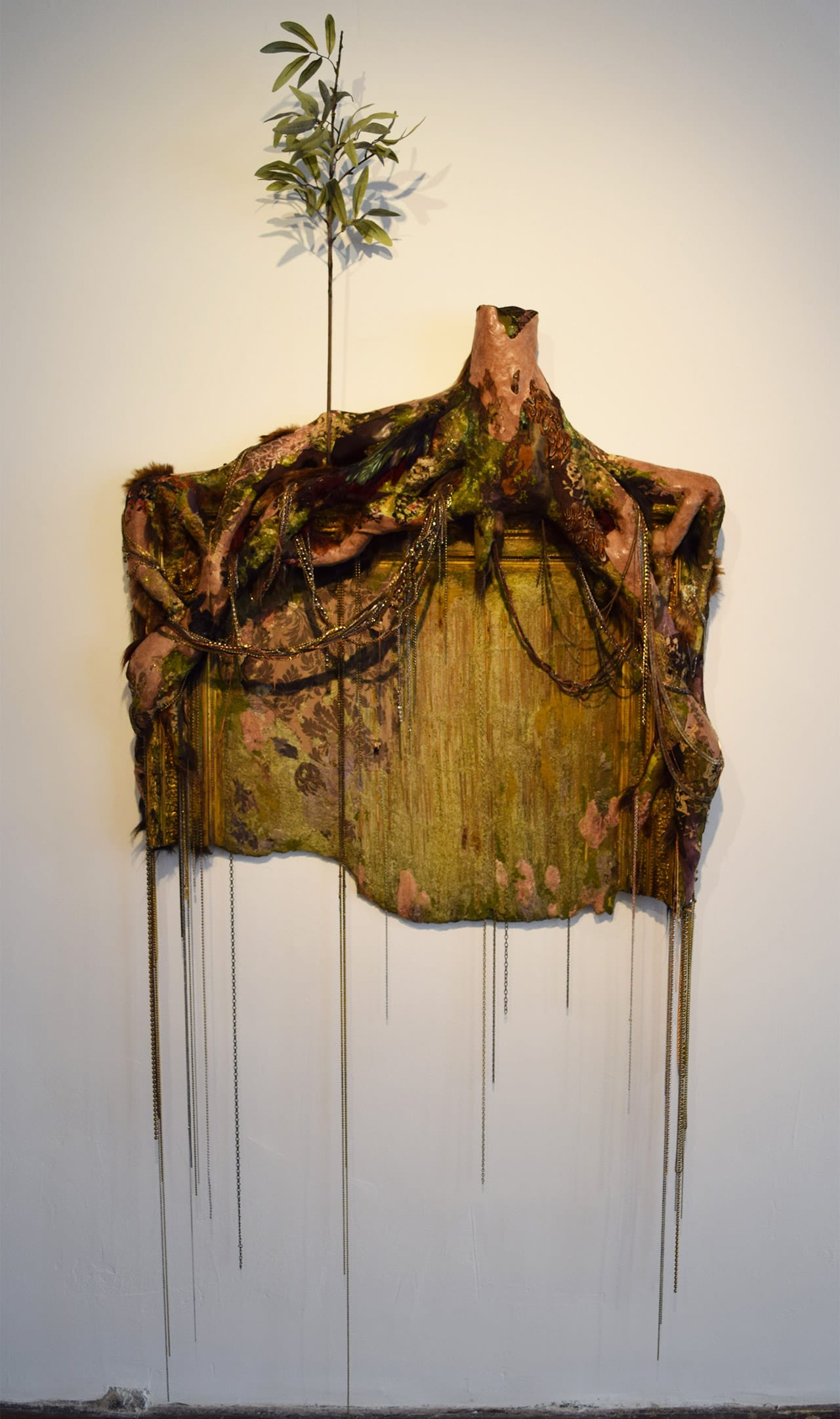 Lina Puerta, "Untitled (Tree and Frame)" (2014)