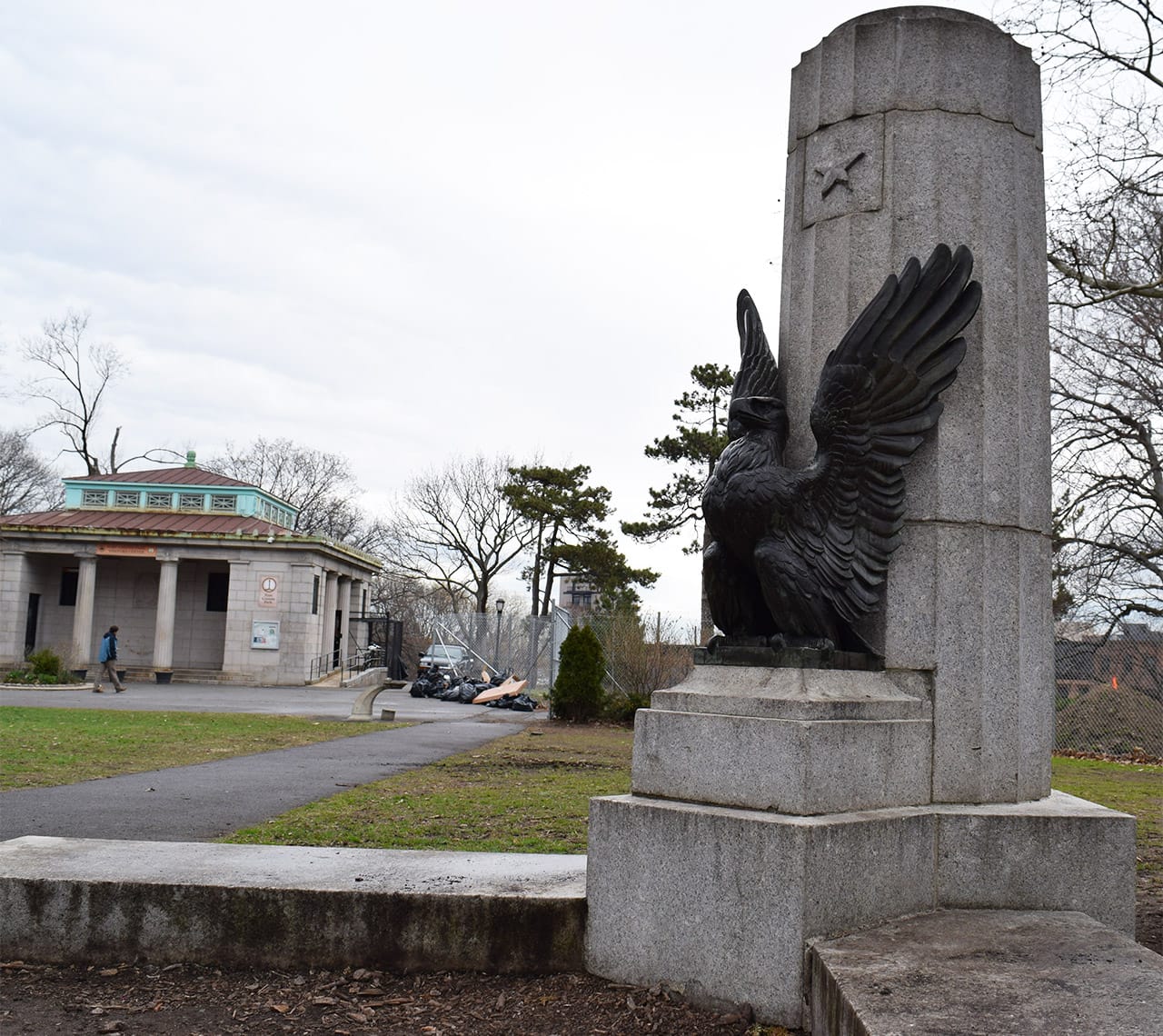 The plinth that briefly held a bust of Edward Snowden in Fort Greene Park, Brooklyn. (all photos by the author for Hyperallergic)