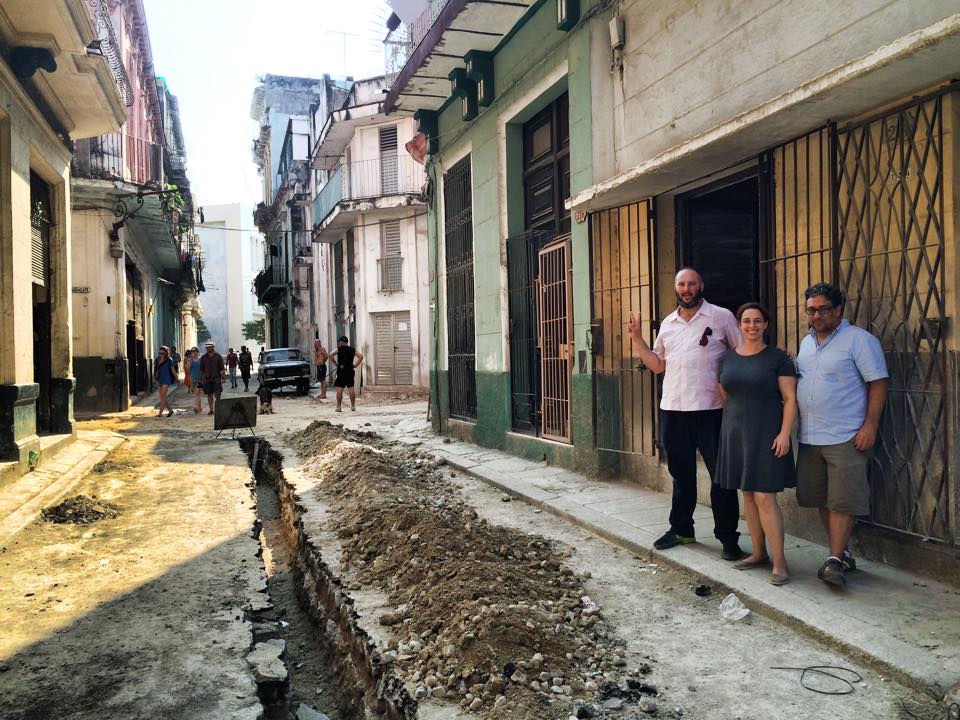 Pablo Leon Dela Barra‎,  Tania Bruguera, and Gean Moreno in Havana (photo courtesy Pablo Leon Dela Barra‎'s Facebook page)