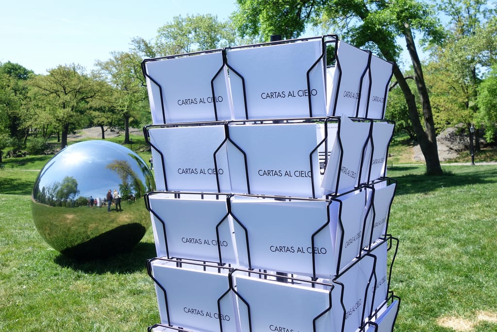 Alicia Framis, "Cartas al Cielo" where visitors can send postcards to those with no address on Earth