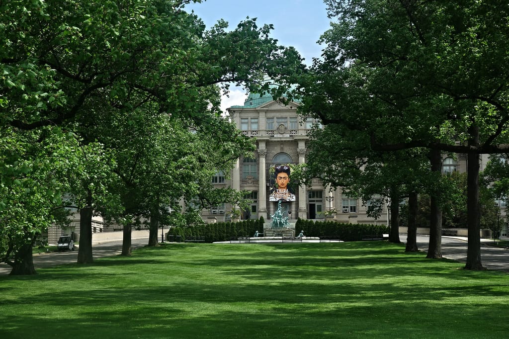 Frida: Art, Garden, Life