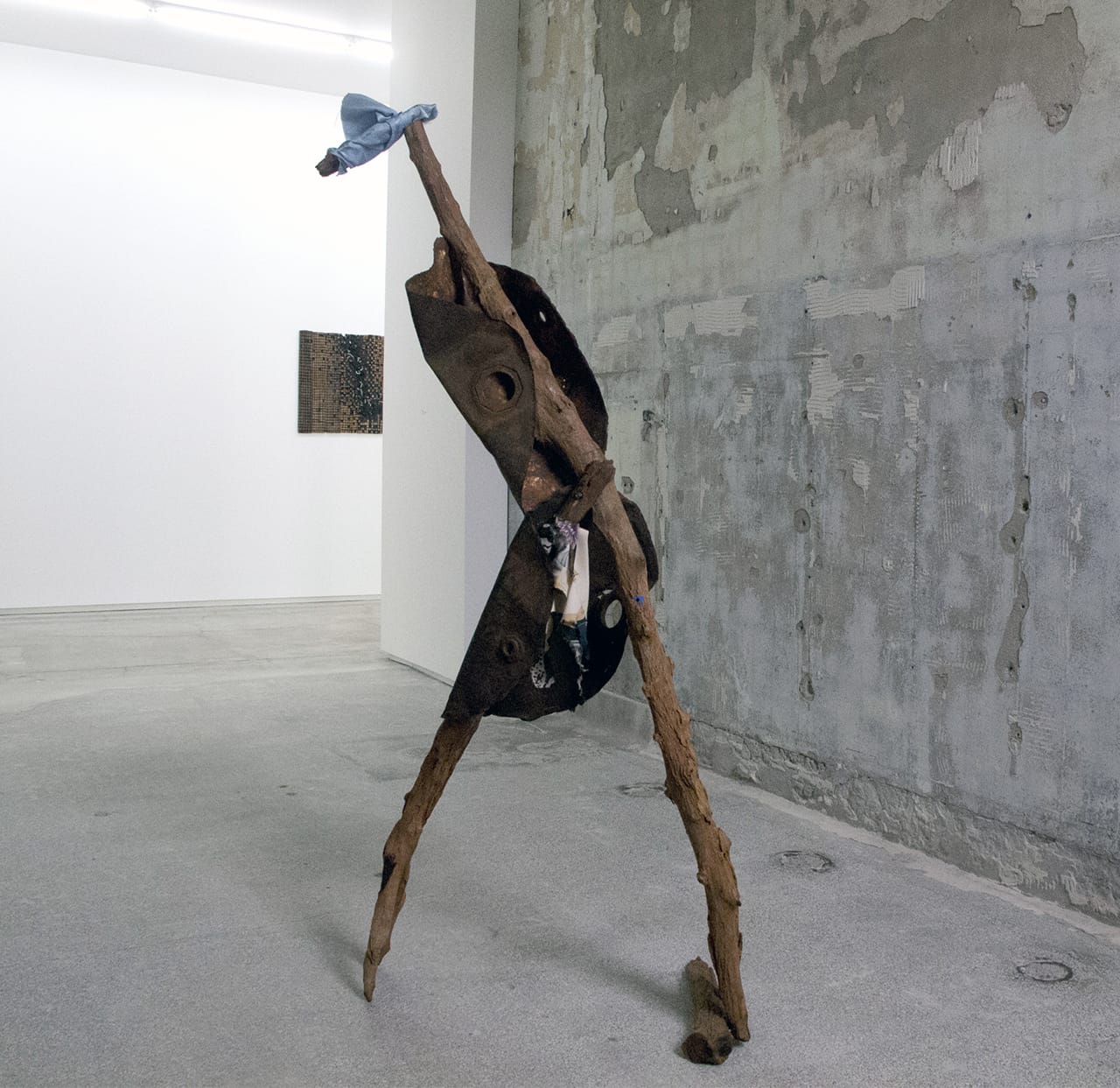 El Anatsui's "Lady in Frenzy" (1999) (photo b the author for Hyperallergic) (click to enlarge)