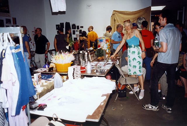 Rob Pruitt, "Rob Pruitt's Flea Market", Gavin Brown's Enterprise, New York, 2000 (via Gavin Brown)