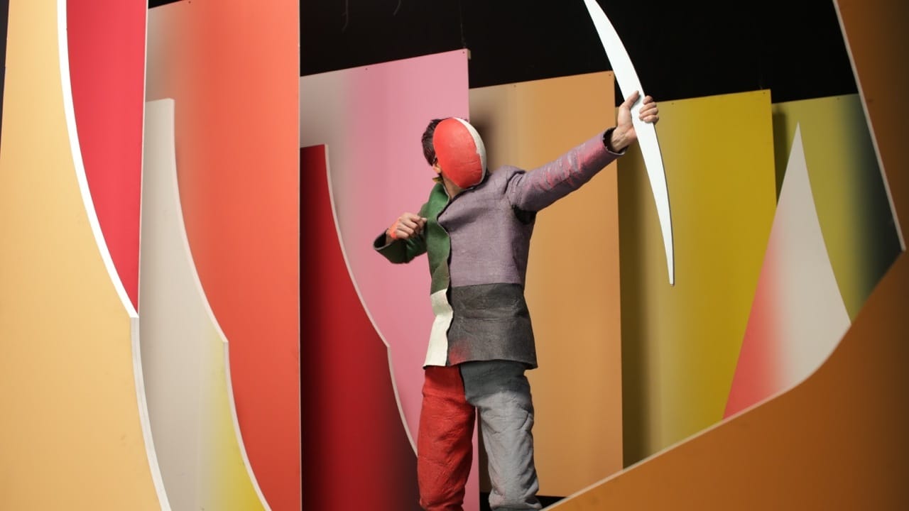 Carlos Amorales, "El No Me Mires (The Eye-Me-Not)" (2015), digital film, color, 50 min. (via tmr.la)