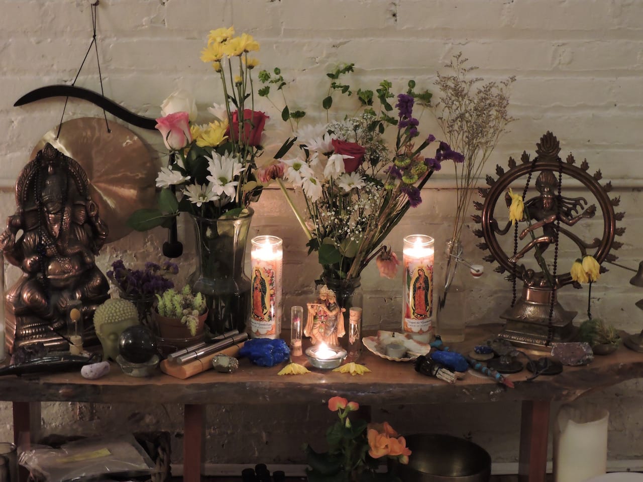 Daya Yoga Studio "Sacred Space" (2015) (photo by author) 