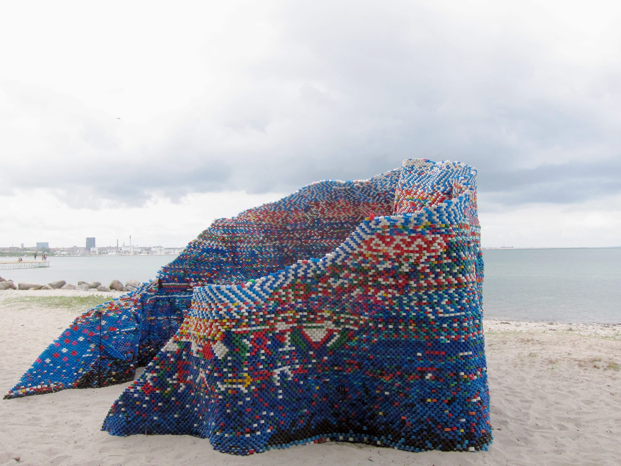 Arunkumar H G, "Droppings and the Dam(n)" (2015)