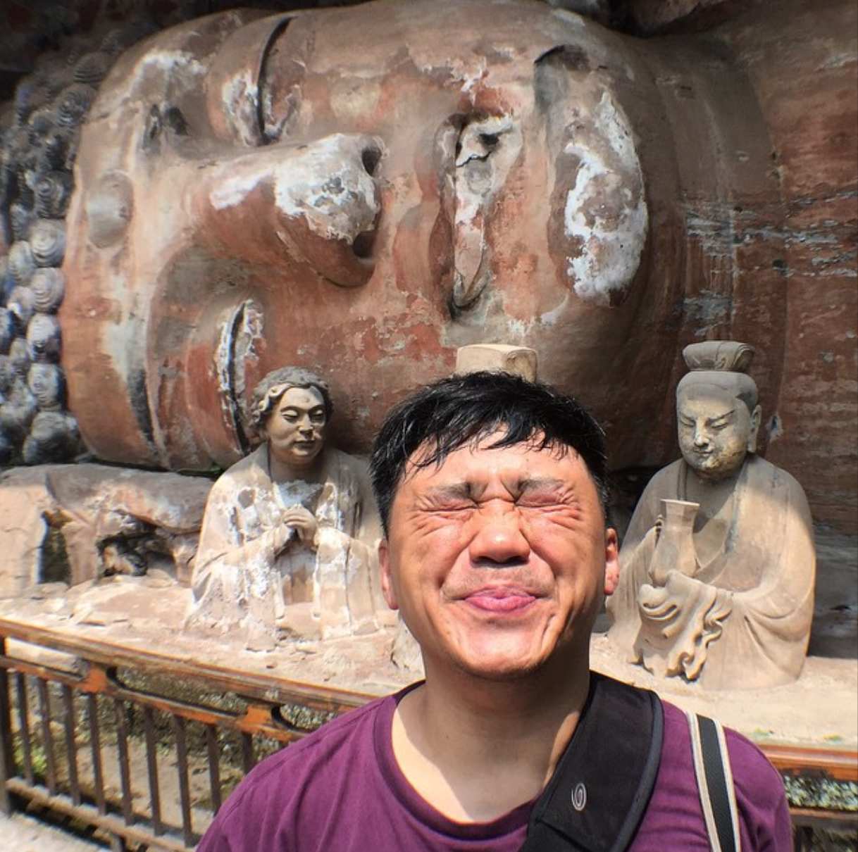 Meme-ing by the Buddha