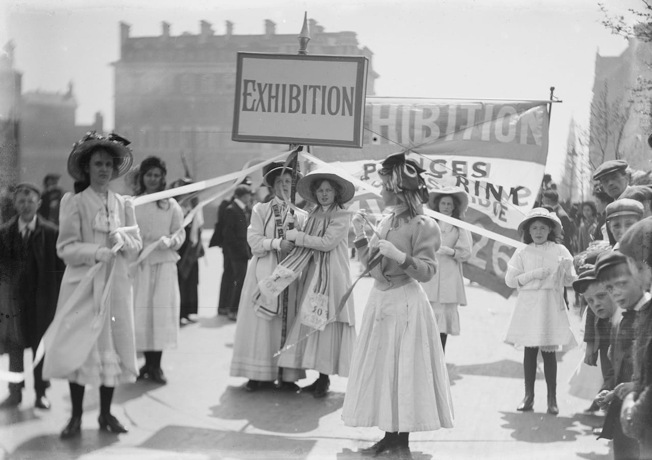 Soldiers and Suffragettes - The Photography of Christina Broom