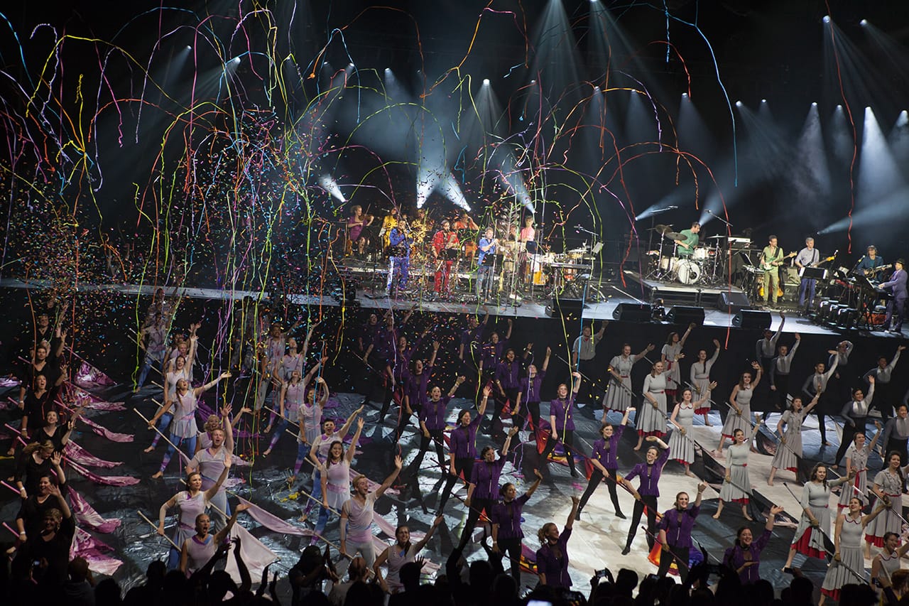 Finale of 'Contemporary Color' (all photos by Julieta Cervantes)