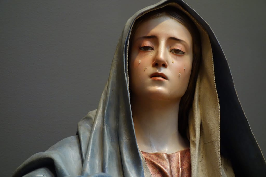 Pedro de Mena, "Mater Dolorosa" (detail) (1674-85), partial-gilt polychrome wood