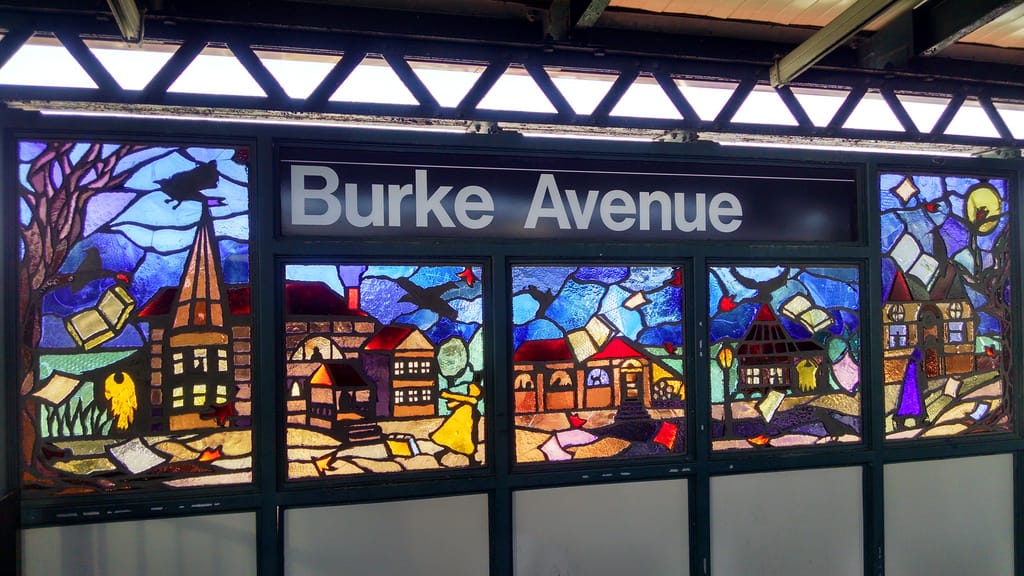 Béatrice Coron, "Bronx Literature" (2006) in the Burke Avenue station on the 5 line (photo by The All-Nite Images, via Flickr)