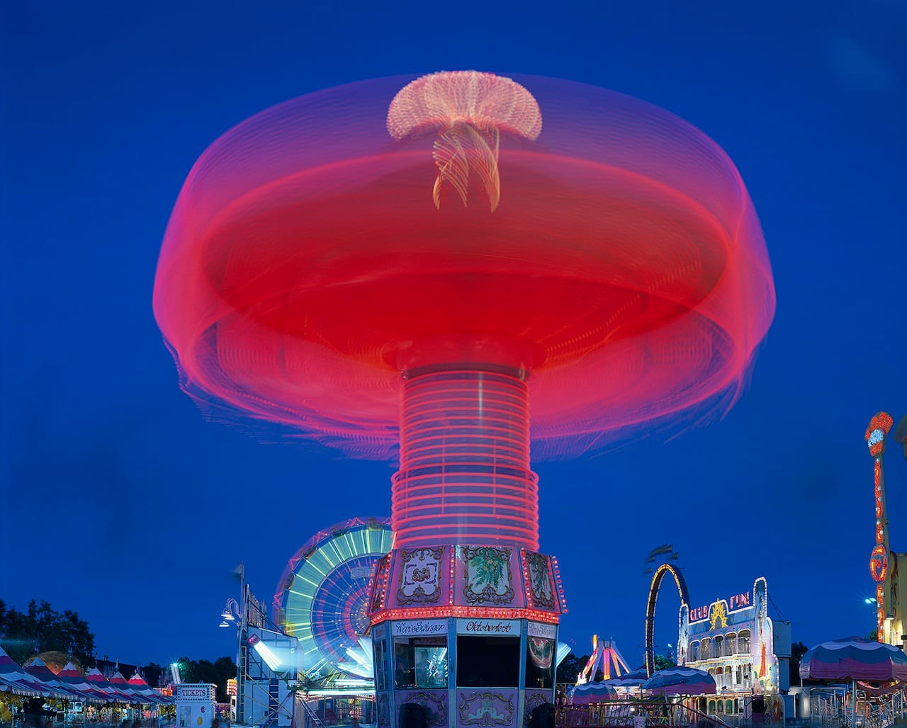 Roger Vail, Wave Swinger,2001