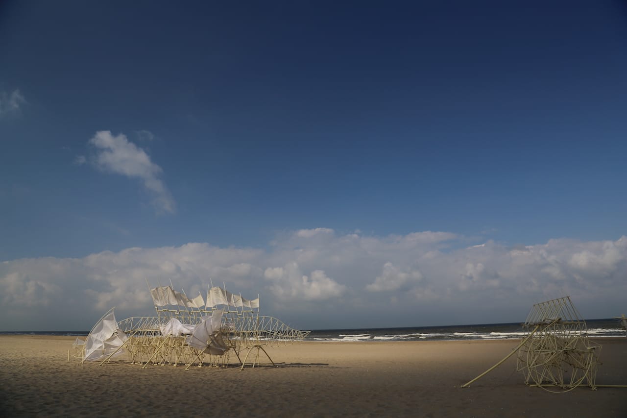 A. Suspendisse Theo Jansen 2014