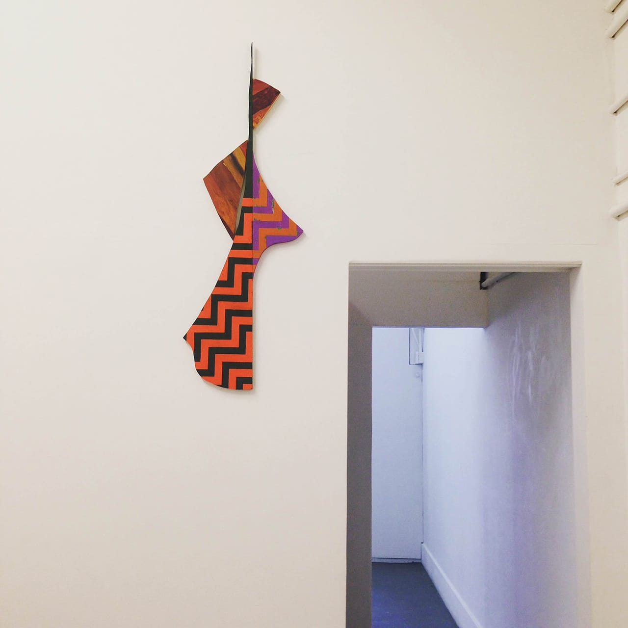 Daniel Gerwin, "Dress Up" (2014) (photo by the author for Hyperallergic)