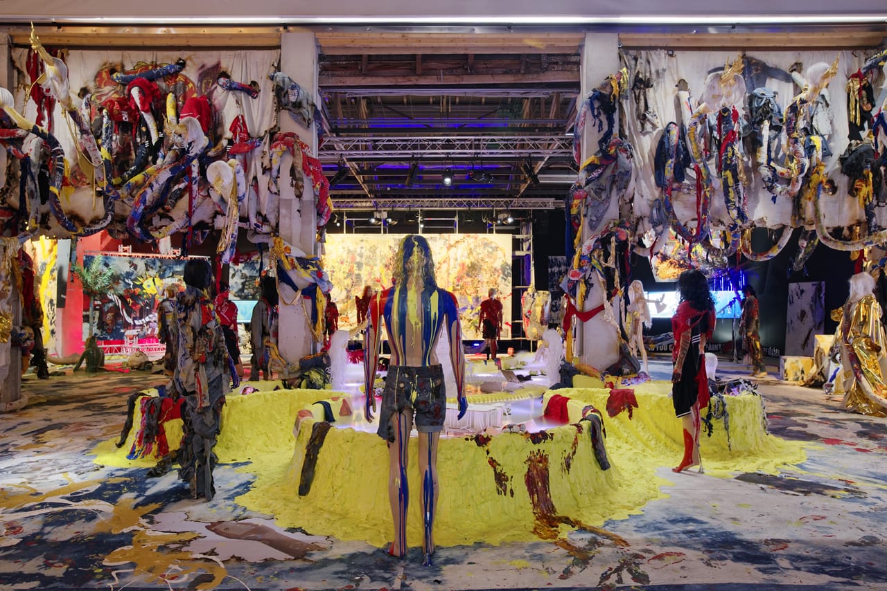 PDT 2015-Korakrit Arunanondchai-001