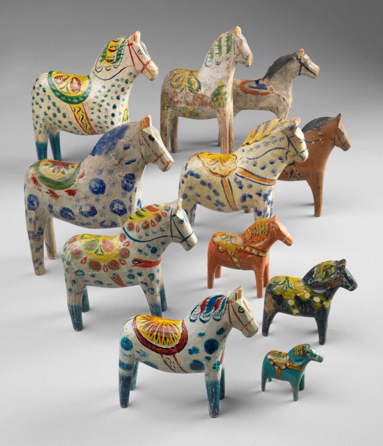 A herd of Dala horses, county of Dalarna. 1890-1960. Wood. © Roma Capitale –Sovrintendenza Capitolina ai Beni Culturali –Collezione di giocattoli antichi, CGA LS 1692, 1985, 2223, 3355, 3363, 4417, 4581, 6835, 6836, 10140 (photo by Bruce White, all photos courtesy Bard Graduate Center Gallery)