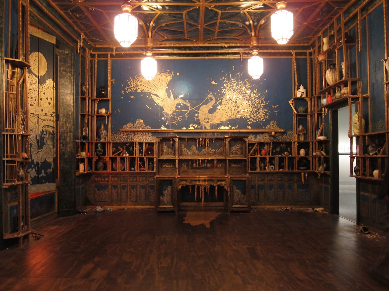 Darren Waterston, "Filthy Lucre," (2013-14) (all photos by the author for Hyperallergic)