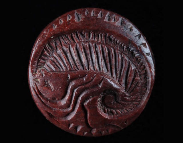 Seal with a nautilus (courtesy Angelos Delivorias / Stavros Vlizos / Greek Ministry of Culture)