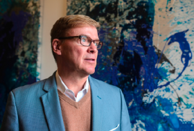 k lindquist head shot