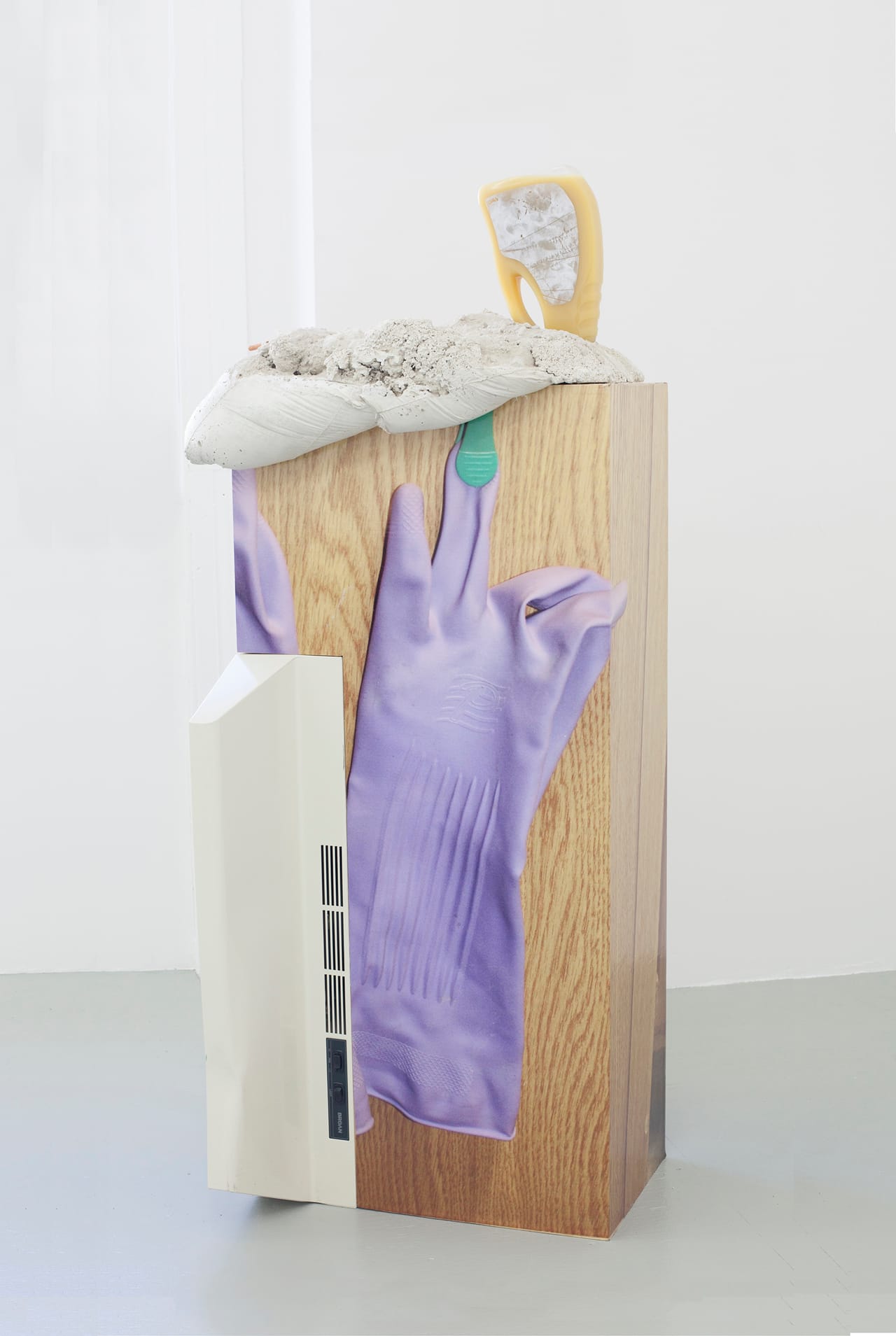 Ashley Carter, "Hardbody" (2014)