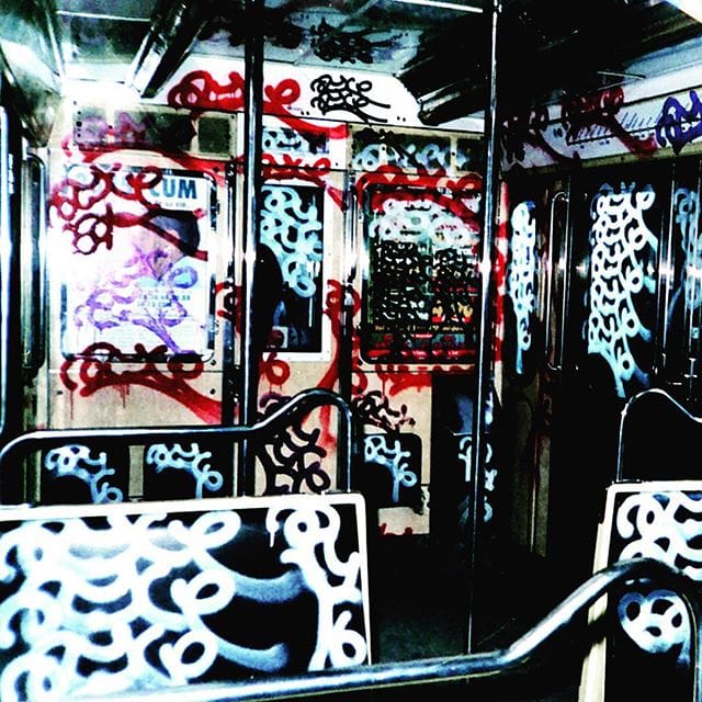 The interior of a Paris metro car tagged by Azyle (photo via @ajputman/Instagram)