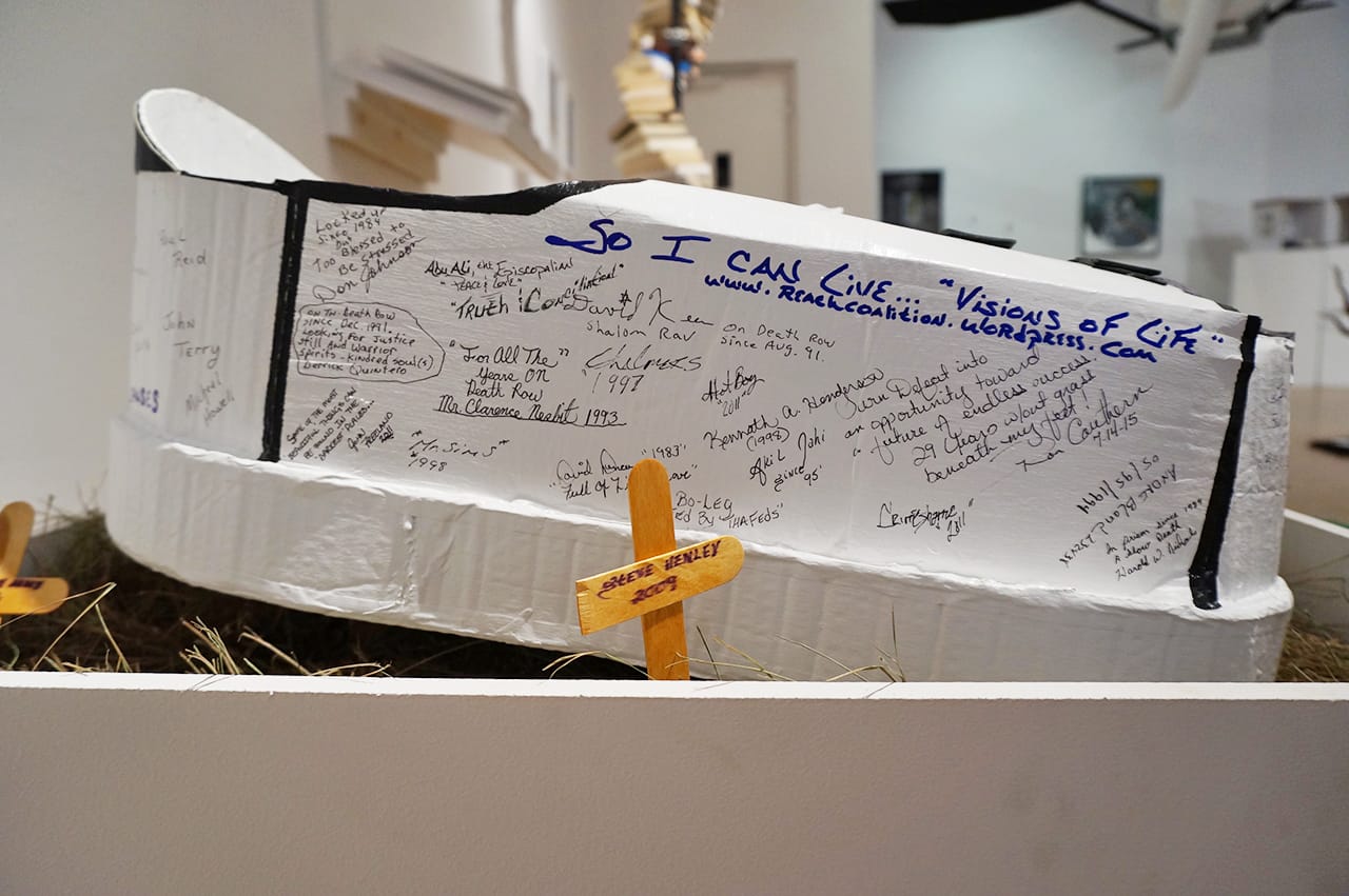 Akil Jahi, "Moden for a Monument" (2015), mixed media, 27.5 x 20 x 30 in