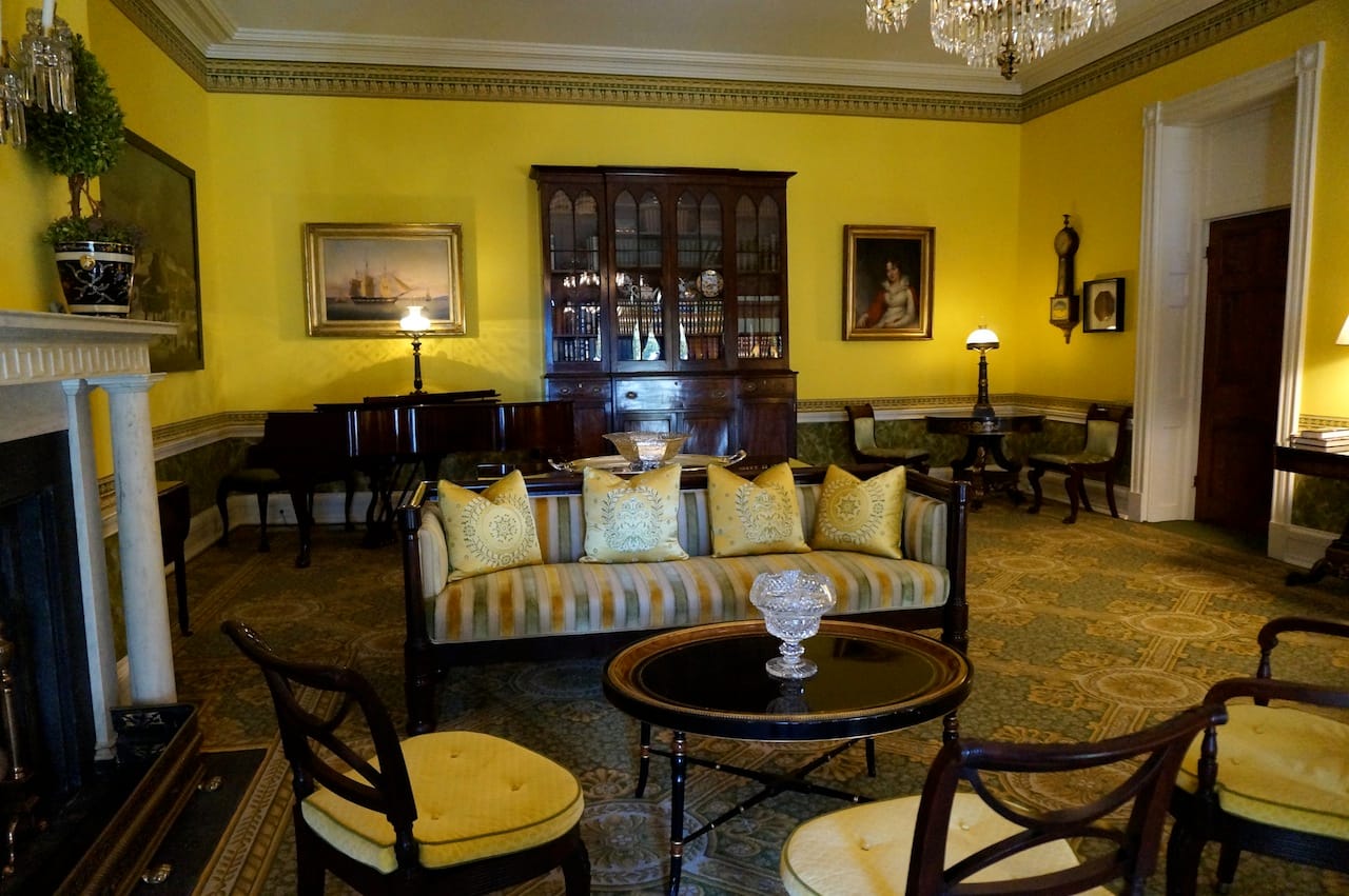 A room at Gracie Mansion (all photos by the author for Hyperallergic)