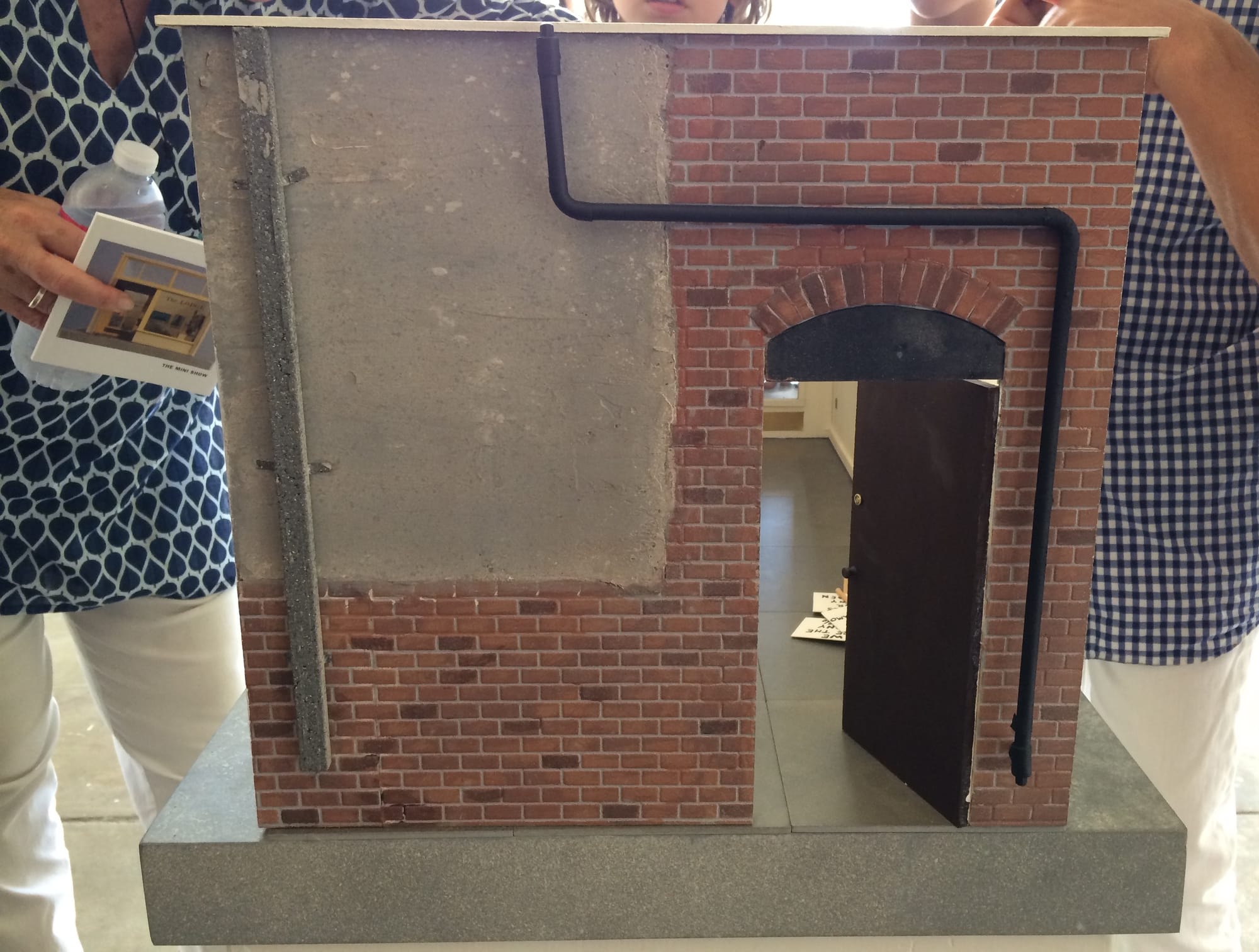 Clare Crespo, rear view of miniature gallery (2015)