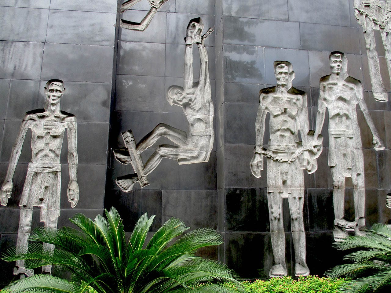 Memorial honoring the dead and tortured at Hoa Lo