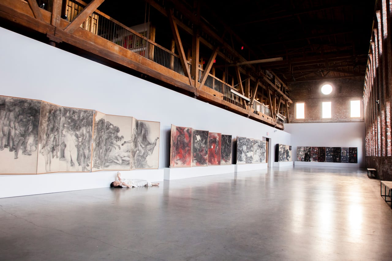 Eiko Otake, A Body in a Gallery. Performance. Photo: © Cecilia Mezulic. Courtesy of Pioneer Works