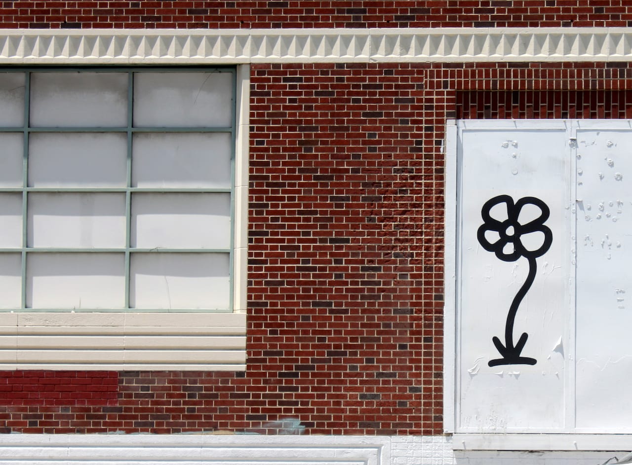 Street art by Michael De Feo (photo by Lord Jim/Flickr)