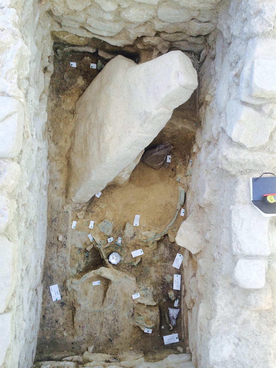 The open shaft grave of the Griffin Warrior at Pylos