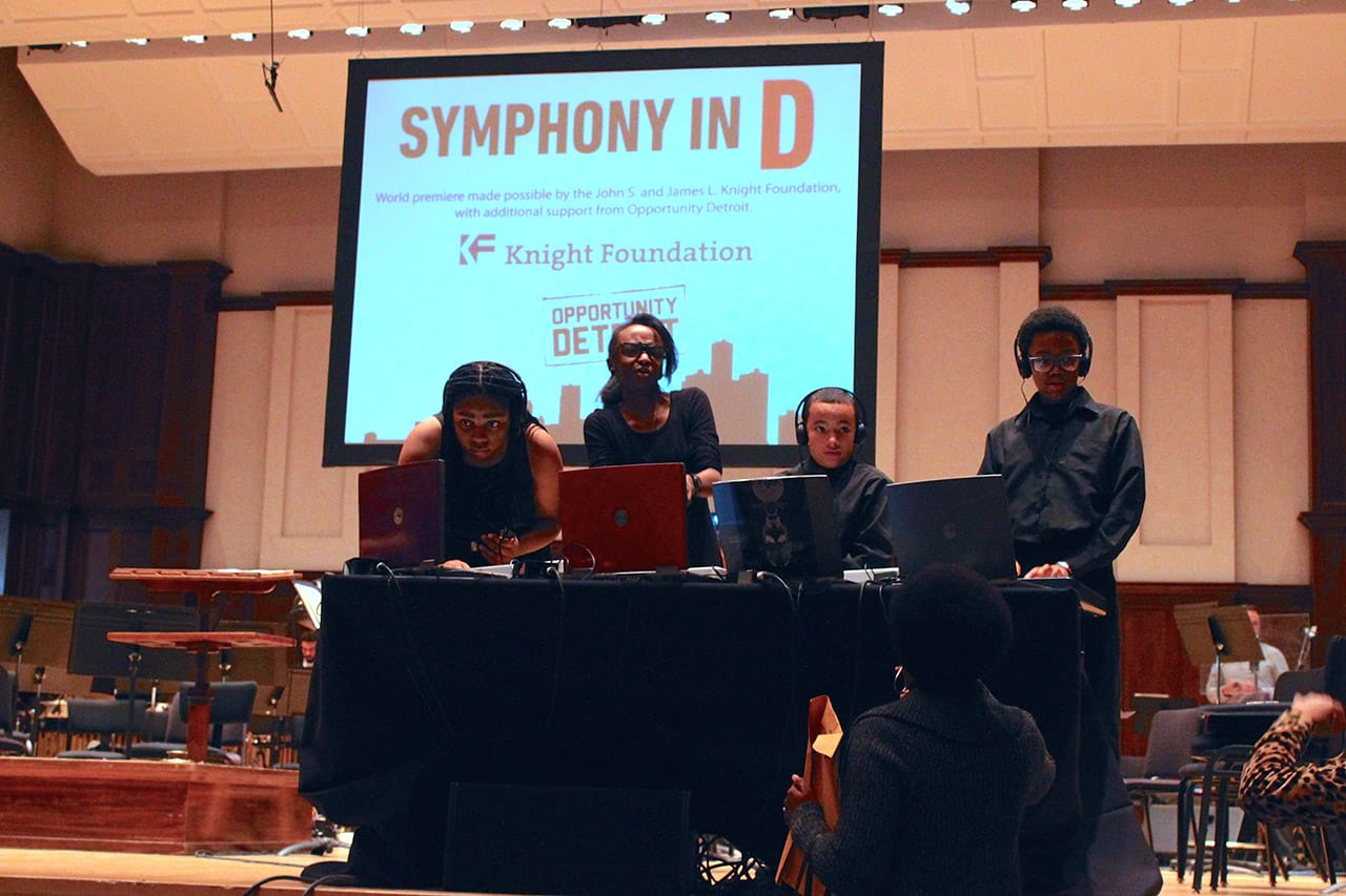 Students from YouthVille Detroit prepare to perform in 'Symphony in D' (all photos by the author for Hyperallergic)