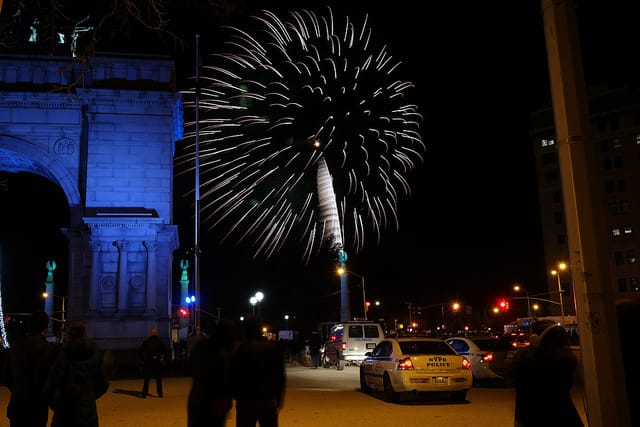 A view of last year's fireworks in Grand Army Plaza (image courtesy Barney Bishop Flickrstream)