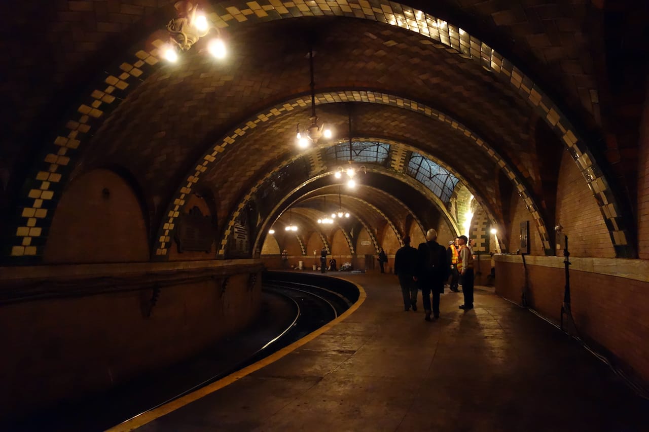 Old City Hall Station