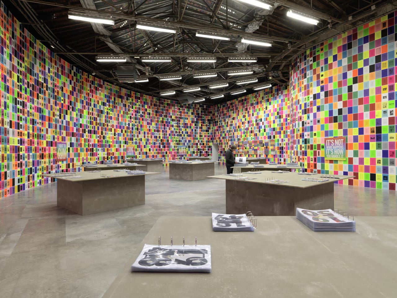 Installation view of 'UGO RONDINONE : I ♥ JOHN GIORNO' at the Palais de Tokyo (photo by André Morin, courtesy the Palais de Tokyo)