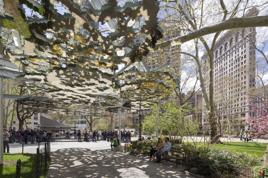 Teresita Fernández, 'Fata Morgana,' (2015) (courtesy the artist, Lehmann Maupin, New York and Hong Kong, and Anthony Meier Fine Arts, San Francisco; photo by Yasunori Matsui/Madison Square Park Conservancy; © Teresita Fernández)